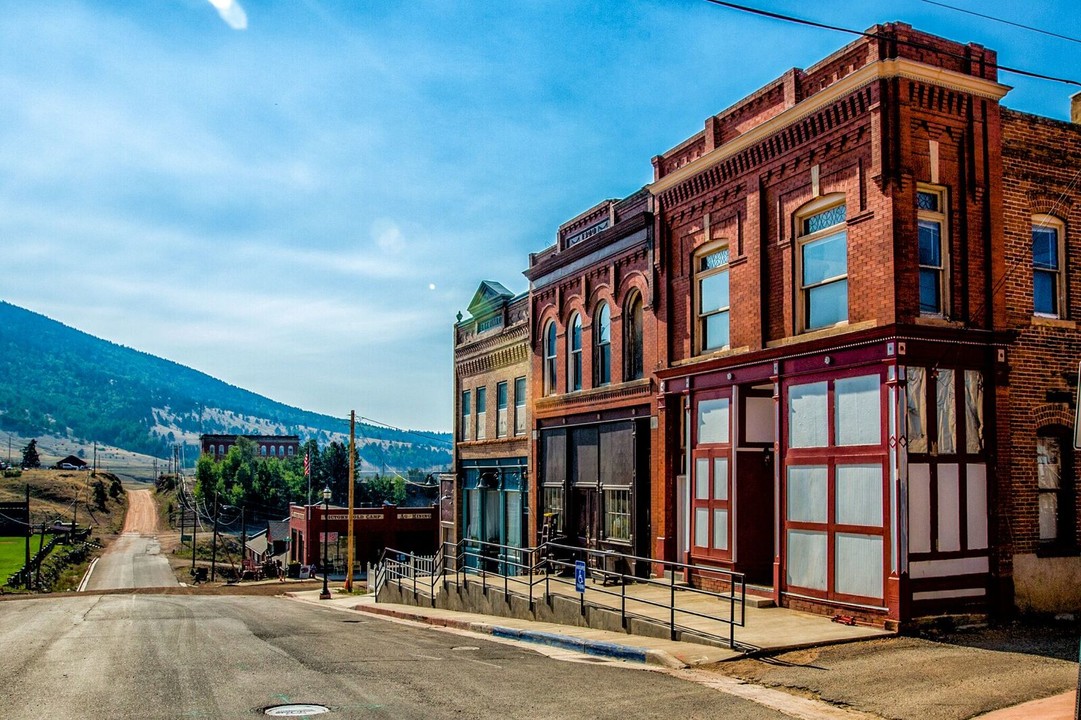 208 Victor Ave in Victor, CO - Building Photo