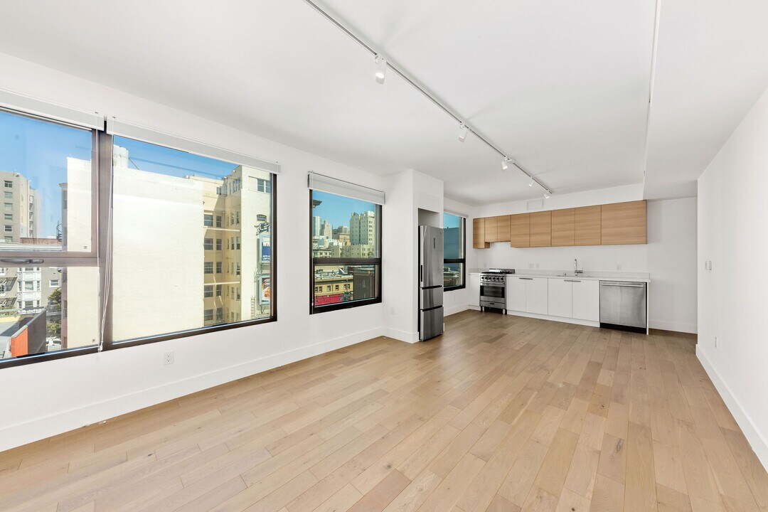 719 Larkin St in San Francisco, CA - Building Photo