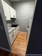 894 Huntington Ave in Boston, MA - Building Photo - Building Photo