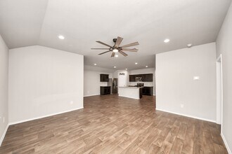 40522 Winter Grass Bnd in Magnolia, TX - Building Photo - Building Photo