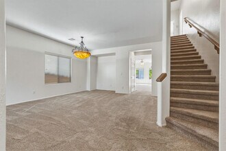5111 W El Cortez Trail in Phoenix, AZ - Building Photo - Building Photo