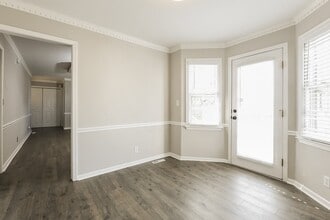 602 Creek Dr in Easley, SC - Foto de edificio - Building Photo