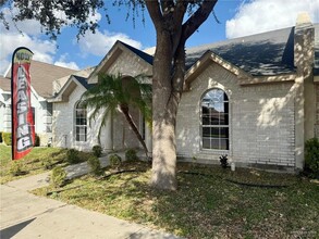 1612 Cardinal Ave in McAllen, TX - Building Photo - Building Photo