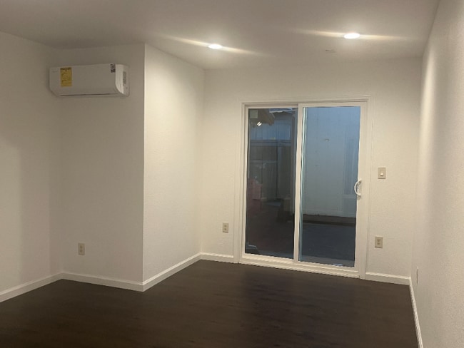 27450 Lyford St in Hayward, CA - Building Photo - Building Photo