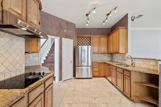 892 Brentwood Dr in Coppell, TX - Building Photo - Building Photo