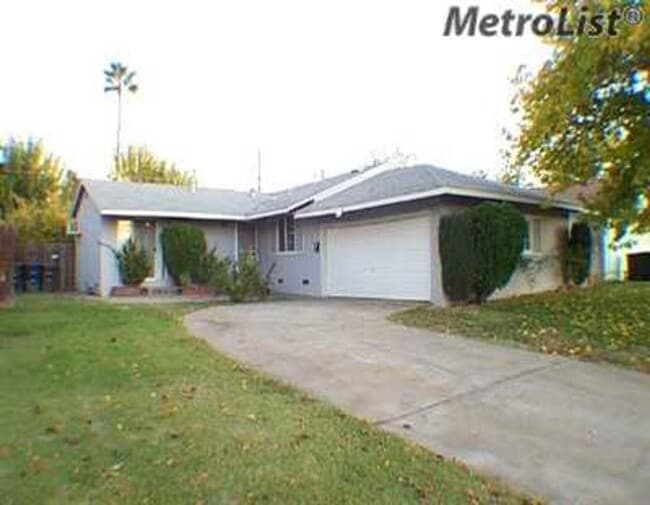 property at 3144 Portsmouth Dr