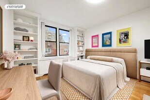 25 W 13th St in New York, NY - Building Photo