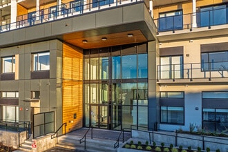 The Everett Marine & Kerr in Vancouver, BC - Building Photo - Building Photo