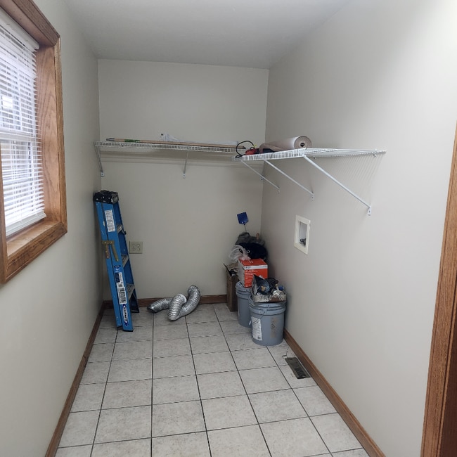 2285 Hixton Rd in Duncansville, PA - Foto de edificio - Building Photo