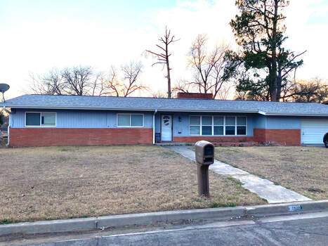 property at 1030 N Neblett Ave
