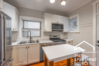 2732 N Monticello Ave in Chicago, IL - Building Photo - Building Photo