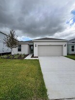 3270 Ellsworth Ave in Davenport, FL - Building Photo
