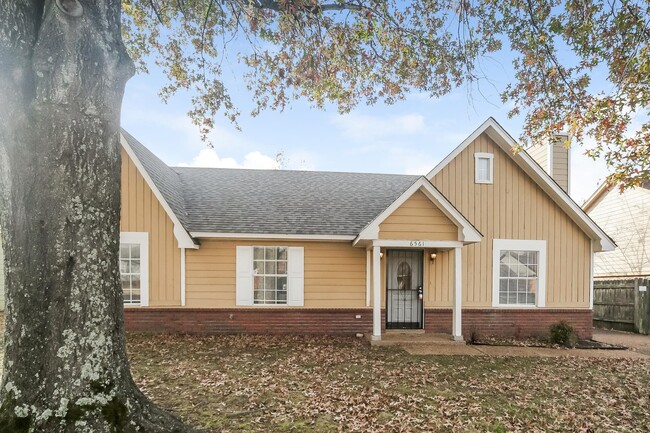6561 Bald Oak Dr in Memphis, TN - Building Photo - Building Photo