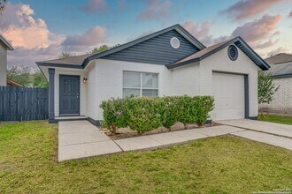 9958 Panther Bay in San Antonio, TX - Building Photo - Building Photo