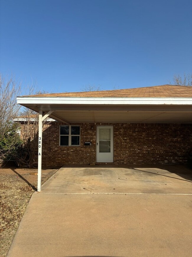 3807 Utica Ave in Lubbock, TX - Building Photo - Building Photo