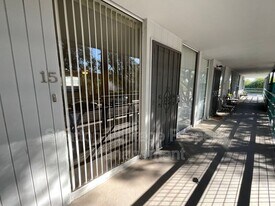 6936 E 4th St in Scottsdale, AZ - Building Photo