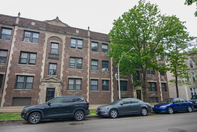 property at 3011 N Racine Ave