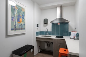 Vistana Apartments in Seattle, WA - Foto de edificio - Interior Photo