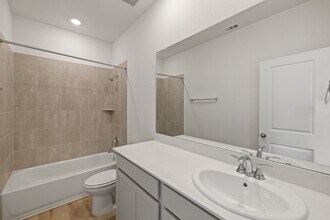 308 Texas Agate Dr in Kyle, TX - Building Photo - Building Photo