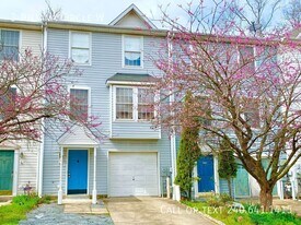 3 Juliana Cir W in Annapolis, MD - Building Photo