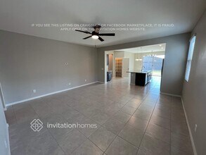 18649 W Golden Ln in Waddell, AZ - Building Photo - Building Photo