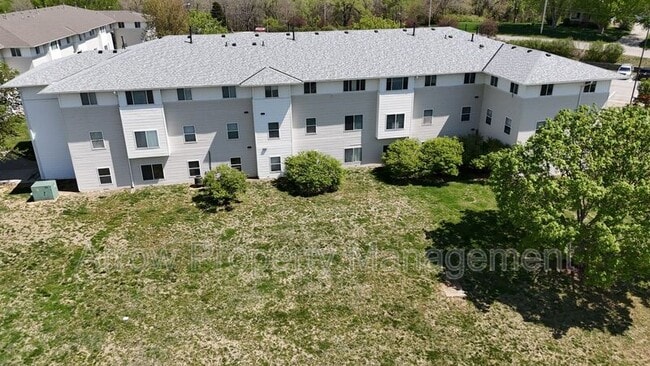 property at 1216 S 2nd St