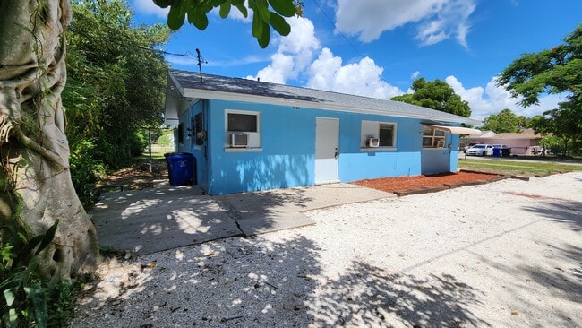 2252 Maple Ave, Unit 2254 #2