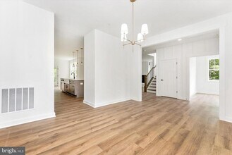 6705 Ridgecrest Rd in New Market, MD - Building Photo - Building Photo