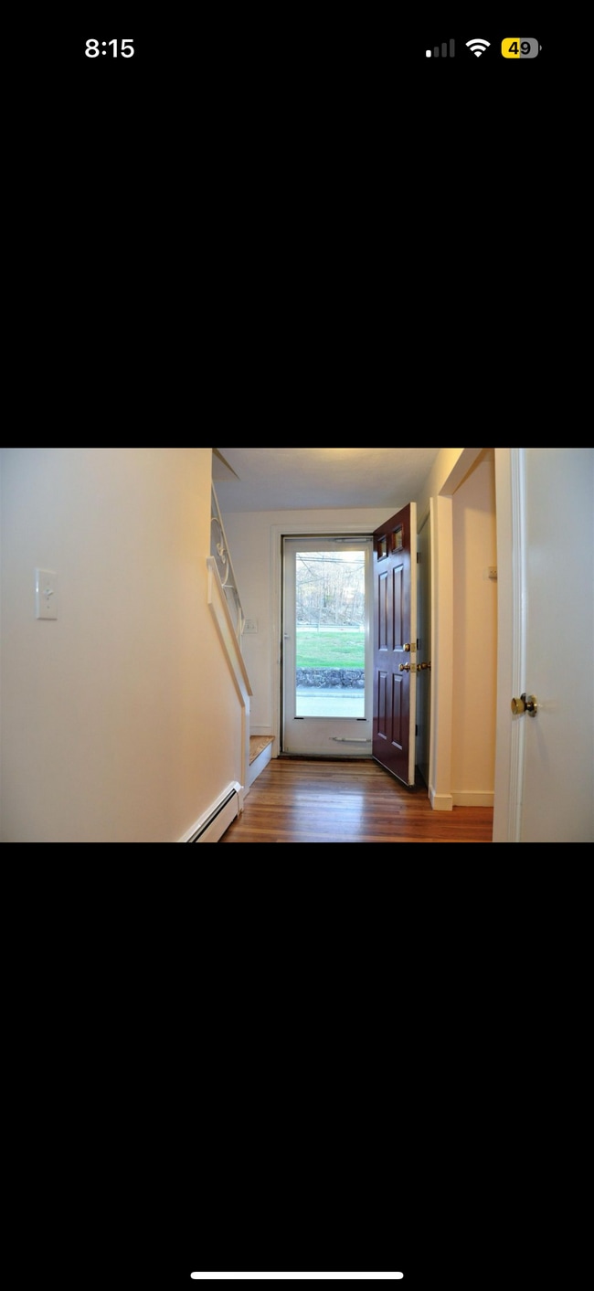 22 Decker St in Milton, MA - Building Photo - Building Photo