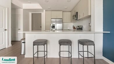 7301 Lake Bank Lp, Unit D3-305 in Ft. Myers, FL - Building Photo - Building Photo