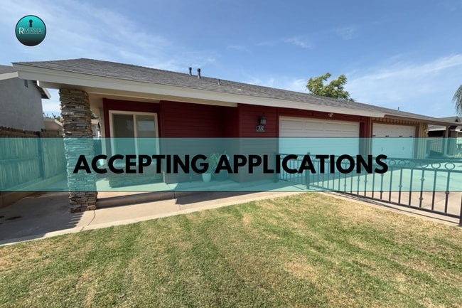 property at 332 Red Cedar Pl