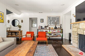 4202 Benedict Canyon Dr in Los Angeles, CA - Building Photo - Building Photo
