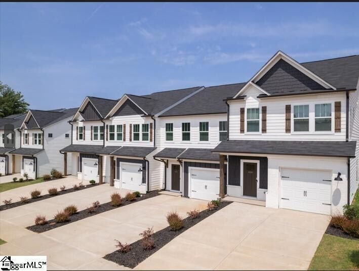 100 Evergrace Wy in Mauldin, SC - Building Photo