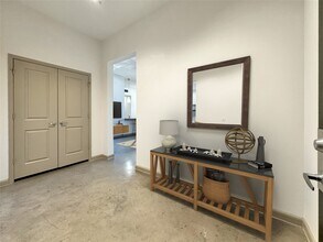 306 McGowen St in Houston, TX - Building Photo - Building Photo