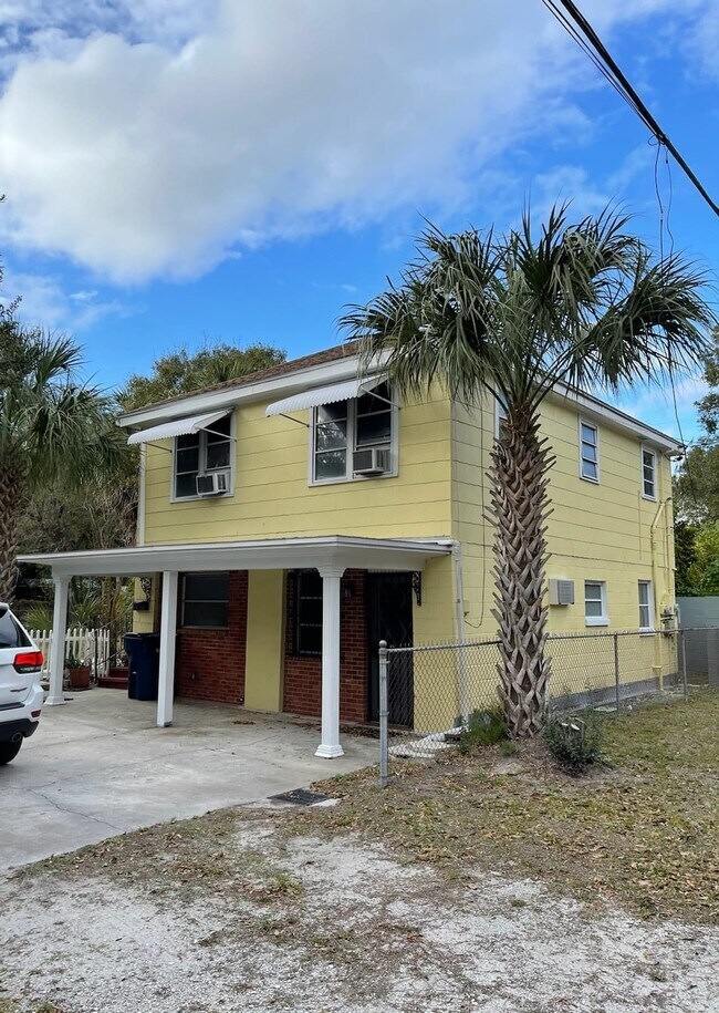 3301 W Woodlawn Ave Rentals in Tampa, FL