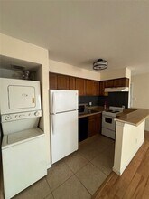 9801 Walnut St, Unit A305 in Dallas, TX - Building Photo - Building Photo