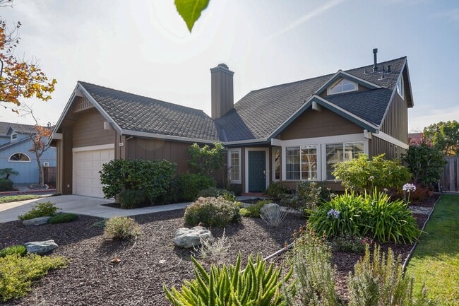 1407 Dominica Ln in Foster City, CA - Building Photo - Building Photo