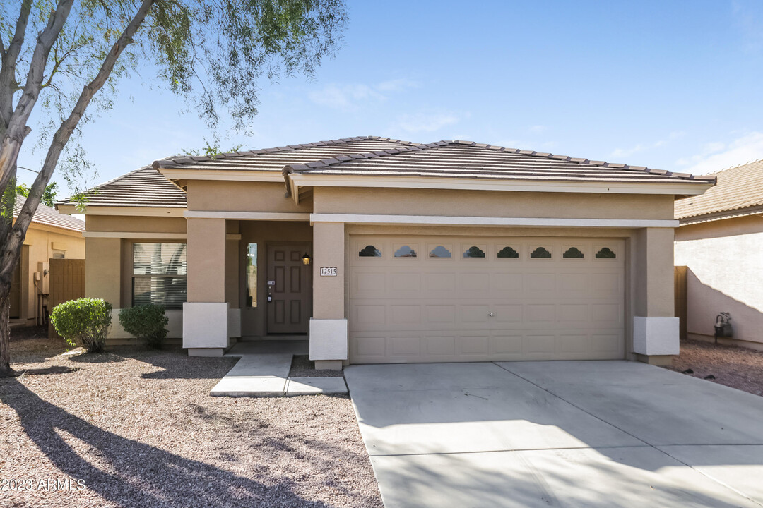 12515 W Honeysuckle St in Litchfield Park, AZ - Building Photo