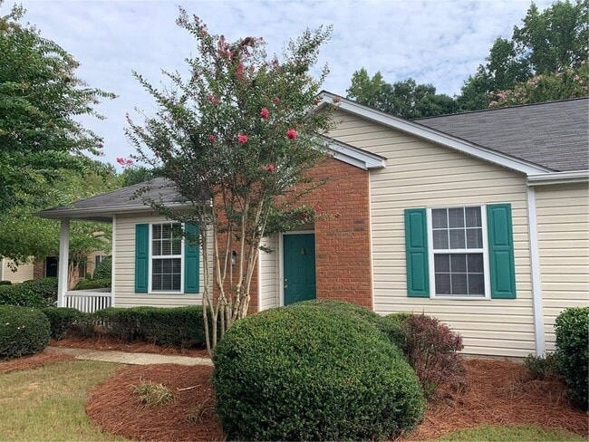 property at 320 Harmony Ct