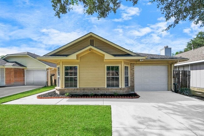 9211 Autumn Harvest Dr