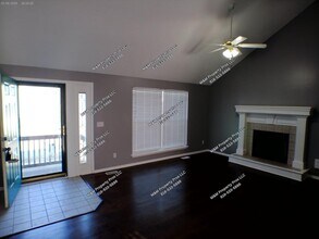 7024 N Winchester Ave in Kansas City, MO - Building Photo - Building Photo