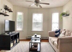 43 Daniels St in Medford, MA - Building Photo - Building Photo