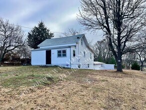 9603 East 35th St S in Independence, MO - Building Photo - Building Photo