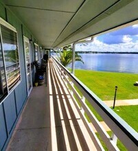 726 Eglin Pkwy in Fort Walton Beach, FL - Building Photo - Building Photo