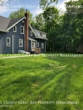 37 Maplewood Rd in Huntington Station, NY - Building Photo - Building Photo