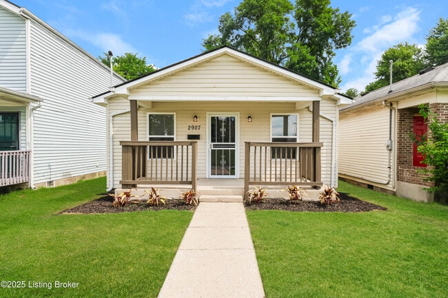 2927 Rowan St in Louisville, KY - Building Photo - Building Photo