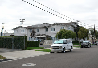 Pixley Arms Orange in Orange, CA - Building Photo - Building Photo