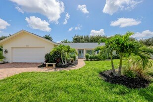 28345 Tasca Dr in Bonita Springs, FL - Building Photo