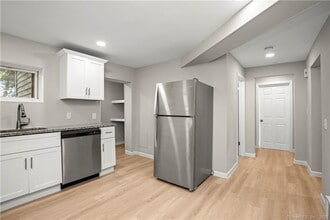 106 River Rd in Shelton, CT - Building Photo - Building Photo