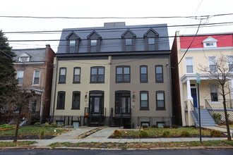 415-417 Randolph St NW in Washington, DC - Foto de edificio - Building Photo